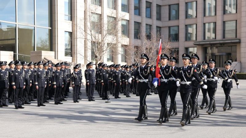 Polícia chinesa lança campanha contra bebidas alcoólicas falsificadas
