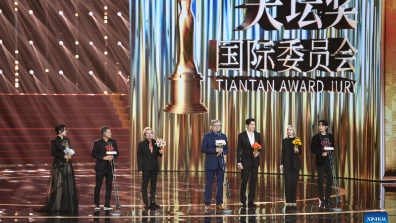 Festival Internacional de Cinema de Pequim é aberto para intercâmbio cultural