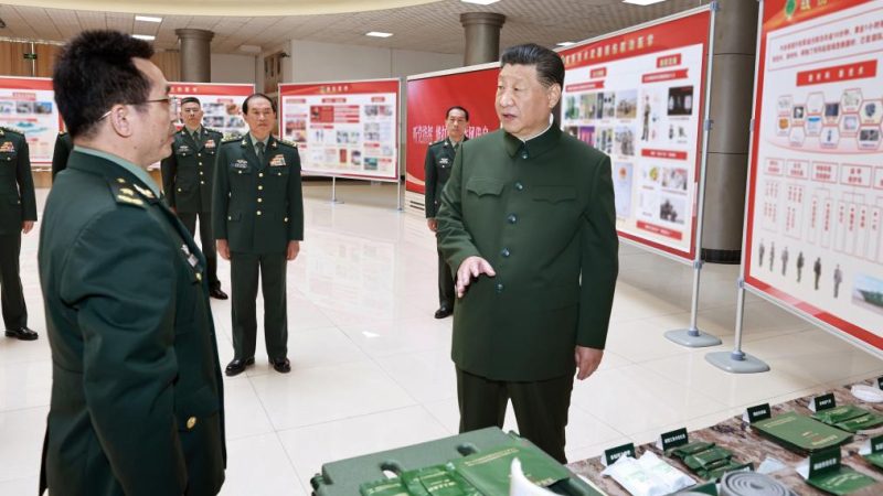 Xi enfatiza a construção de universidades médicas militares de classe mundial
