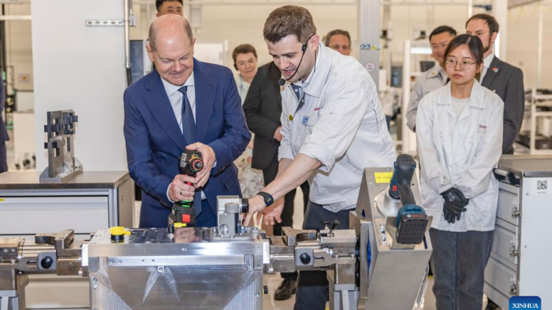 Chanceler alemão saúda cooperação tecnológica em hidrogênio entre Alemanha e China