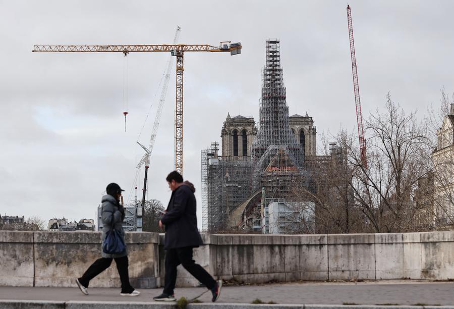 China e França vão cooperar na restauração da Notre-Dame
