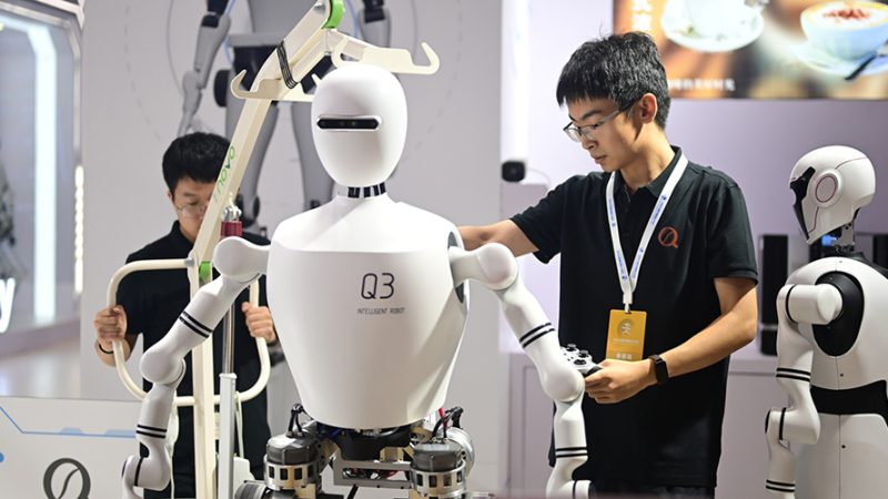 China: aluguel de robôs humanoides sinaliza futuro onde “cada lar poderá ter um robô humanoide”