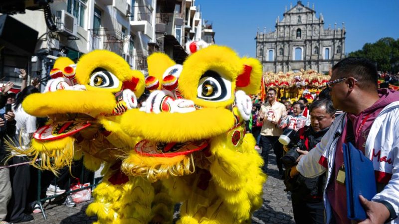 Macau recebe turistas com vários eventos festivos durante feriado do Ano Novo Chinês
