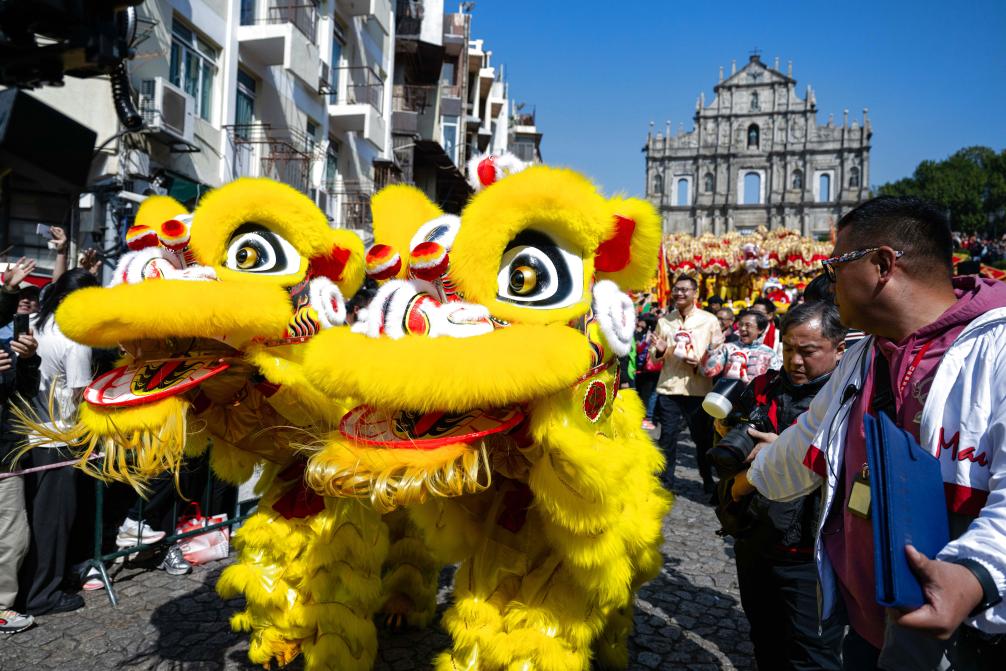 Macau recebe turistas com vários eventos festivos durante feriado do Ano Novo Chinês
