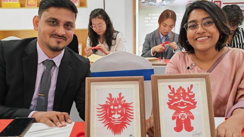 Amizade e cooperação entre Sri Lanka e China têm perspectivas ilimitadas, diz presidente da Sociedade Chinesa do Sri Lanka