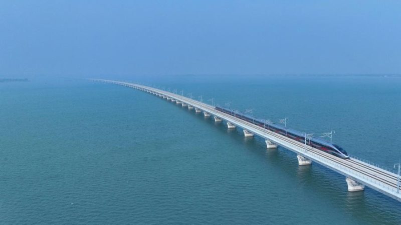 Investimento em ativos fixos da China em ferrovias atinge US$ 6,12 bilhões em janeiro