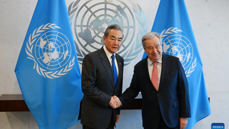 China apoia firmemente papel central da ONU, diz ministro das Relações Exteriores