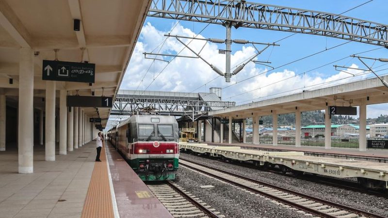 Ferrovia Etiópia-Djibuti promete remodelar dinâmica comercial e promover desenvolvimento regional