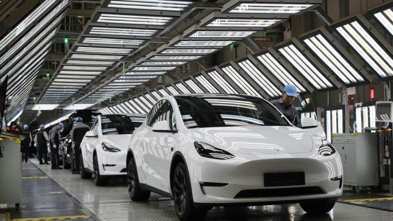 Megafábrica da Tesla em Shanghai registra fortes exportações em abril