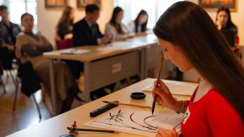 Destaque: Construindo ponte dos sonhos com os chineses