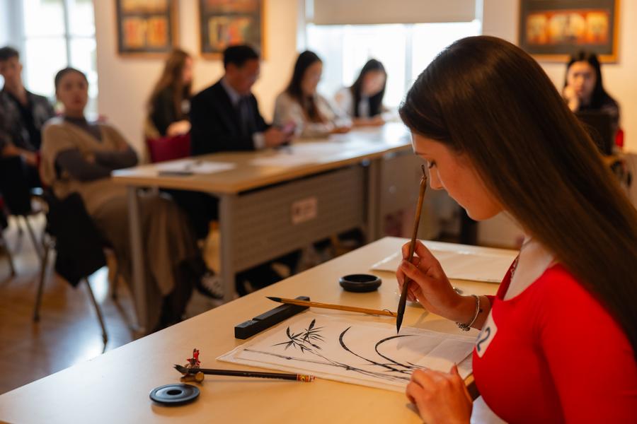 Destaque: Construindo ponte dos sonhos com os chineses