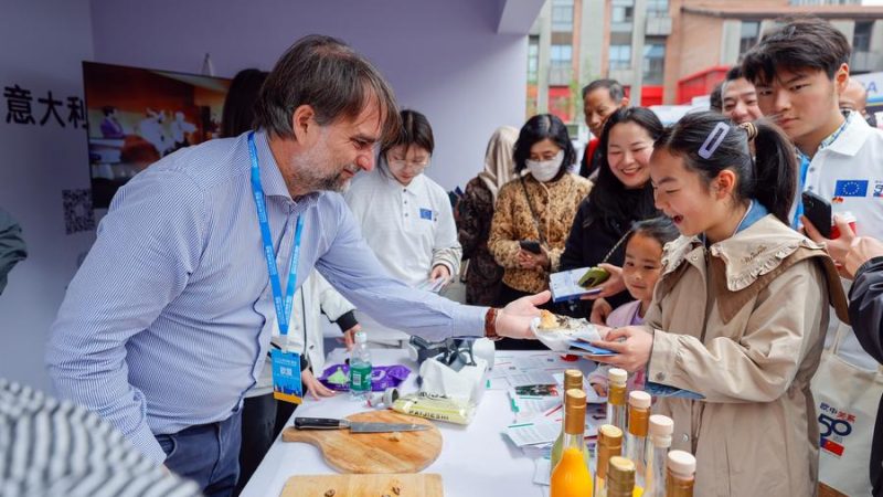 Mercado de pizza na China deve ultrapassar US$ 13,9 bilhões nos próximos cinco anos