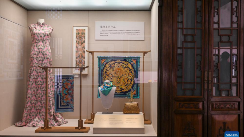 Museu do Palácio em Beijing organiza exposição temática sobre a pintura tradicional decorativa “Caihua”