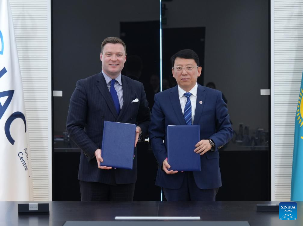 Universidade chinesa assina memorando de entendimento com instituições judiciais do Cazaquistão