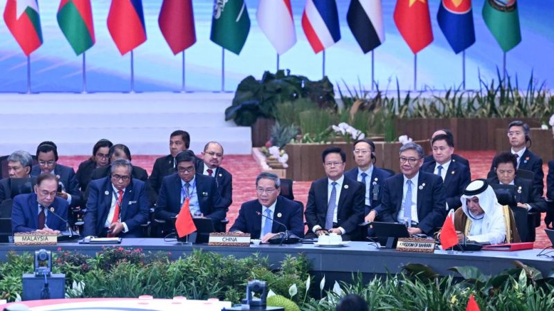 Primeiro-ministro chinês pede modelo exemplar de abertura e cooperação para o desenvolvimento com ASEAN e GCC