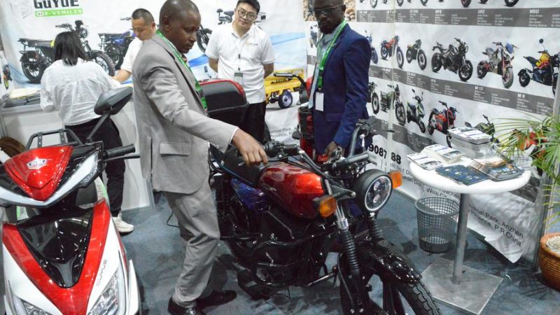 Empresas chinesas brilham em Exposição Automotiva da África
