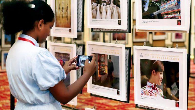 Exposição fotográfica Sri Lanka-China destaca fortalecimento da amizade tradicional