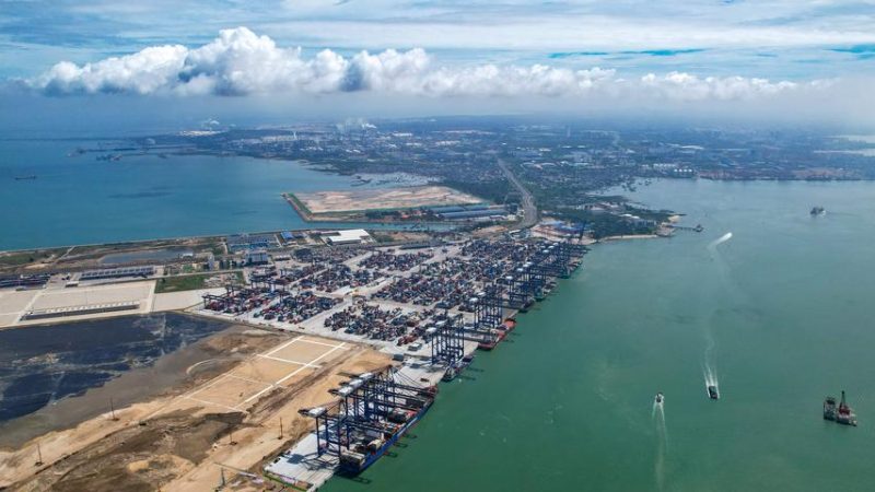 Comércio exterior da China mostra resiliência em meio a um ambiente global complexo, diz porta-voz do Ministério do Comércio