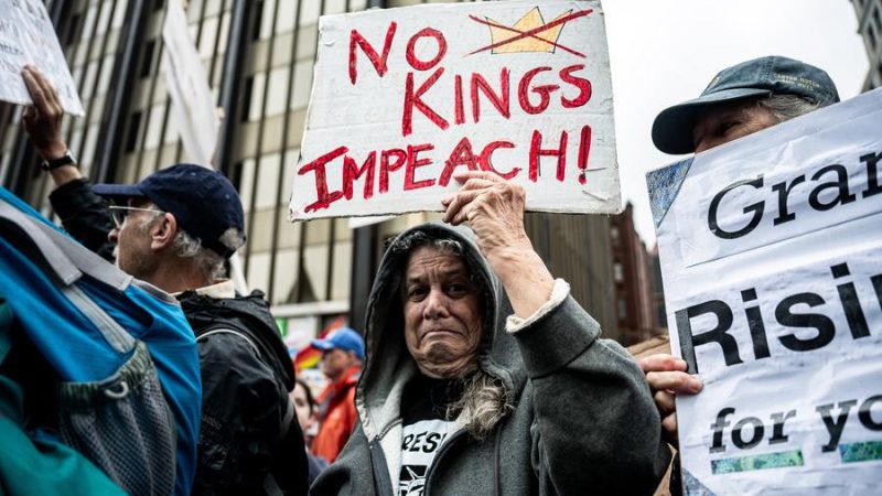 Desfile militar em meio aos protestos “Sem Reis” reflete distorção da democracia americana