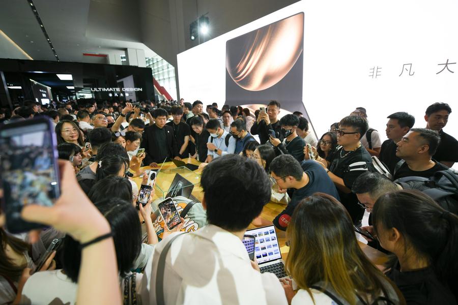 HarmonyOS atrai mais de 8 milhões de desenvolvedores nos esforços chineses de criação de um sistema operacional nacional