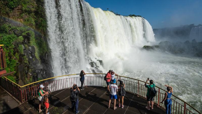 Brasil recebeu um recorde de 4,8 milhões de turistas estrangeiros entre janeiro e maio