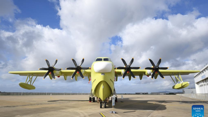 China aprova produção em massa da aeronave anfíbia AG600