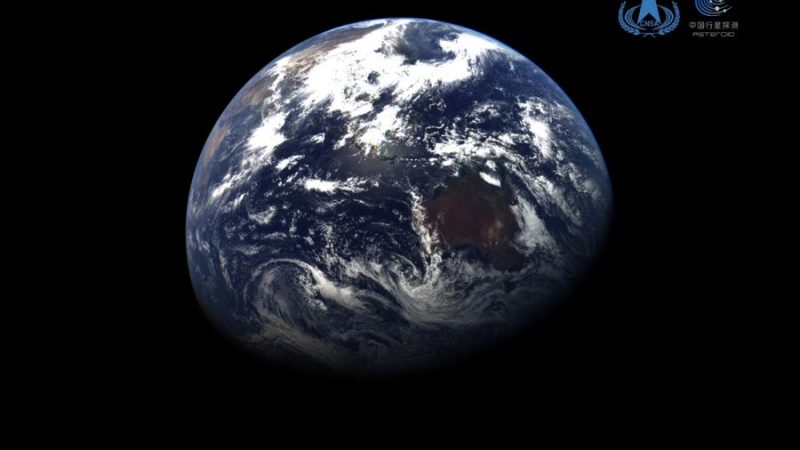 China divulga imagens da Terra e da Lua capturadas pela sonda Tianwen-2