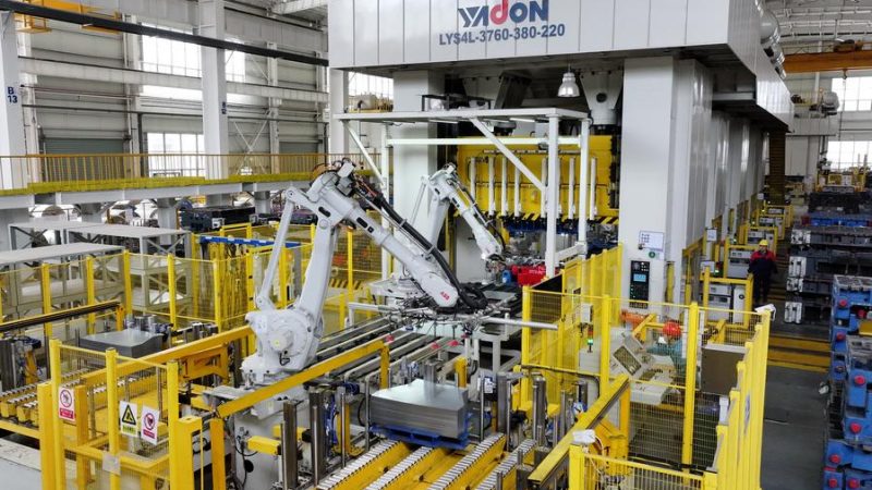 Setor manufatureiro da China vê impulso mais forte com transformação constante