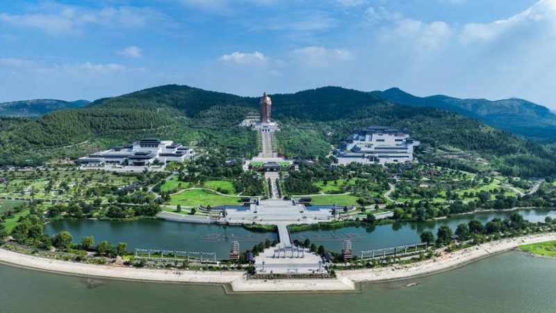 Na cidade natal de Confúcio, especialistas globais buscam pontos em comum para desenvolvimento compartilhado