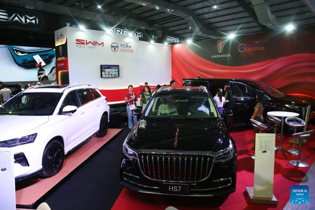 Veículos elétricos chineses se destacam na Exposição Internacional de Automóveis de Mianmar