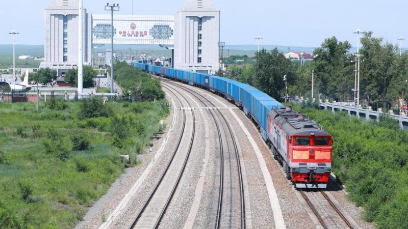 China e UE devem fortalecer parceria para promover estabilidade global, diz especialista português