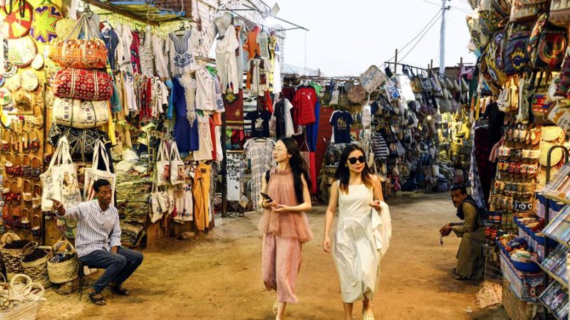 Número de passaportes comuns chineses válidos supera 160 milhões, diz órgão de imigração