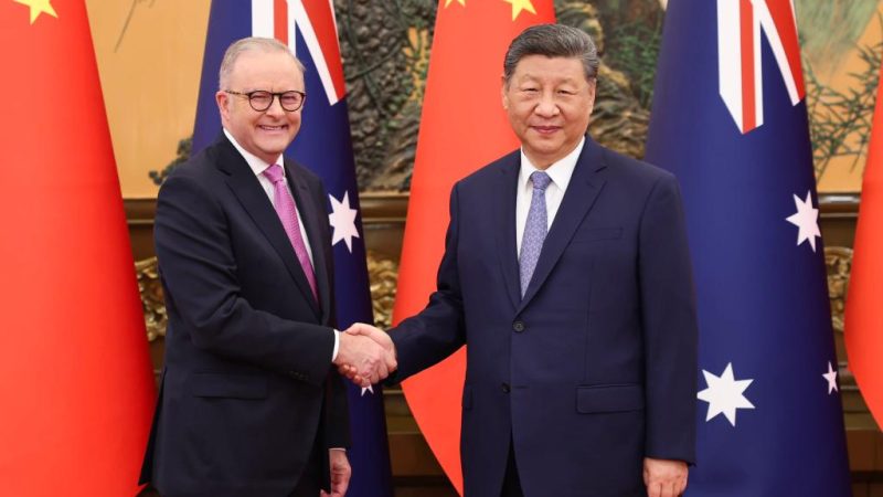 Xi reúne-se com o primeiro-ministro australiano em Beijing