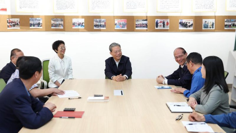 Chefe do Legislativo chinês enfatiza trabalho legislativo de alta qualidade
