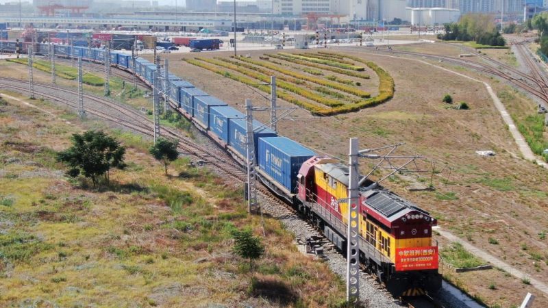 China registra crescimento estável no frete ferroviário nos primeiros 7 meses