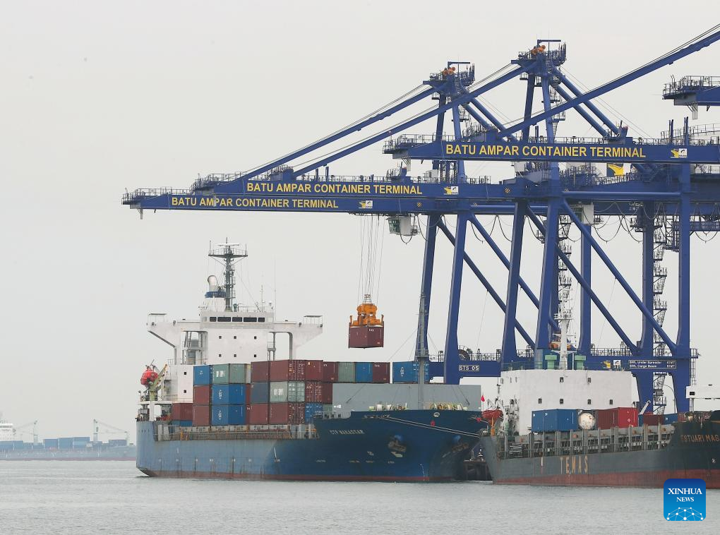 Destaque: Nova rota marítima renova impulso comercial entre China e Indonésia