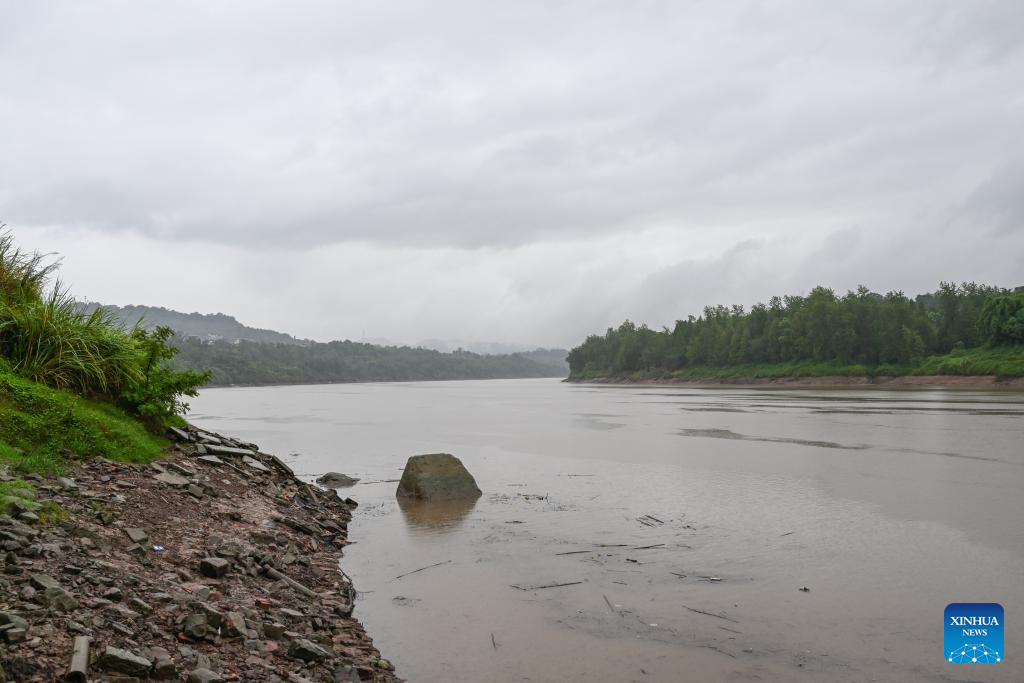Chuvas fortes forçam evacuação de mais de 15 mil residentes no sudoeste da China