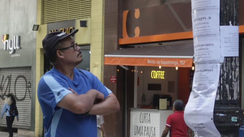 Brasil pode perder 146 mil empregos com novas tarifas dos EUA, segundo estudo empresarial