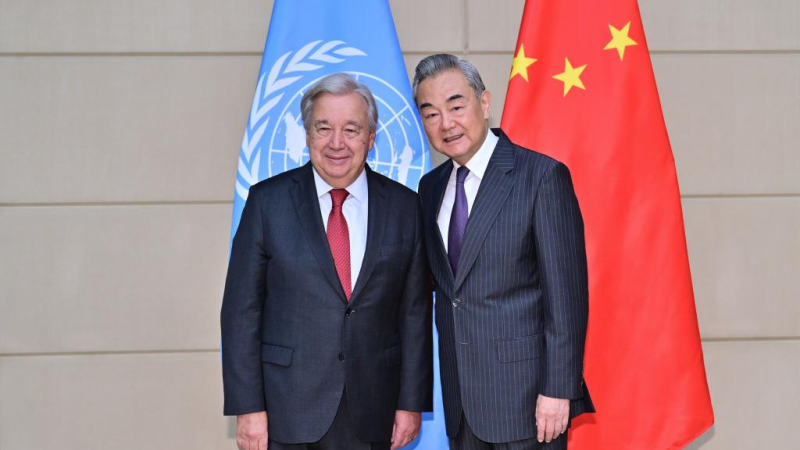 Chanceler chinês reúne-se com chefe da ONU