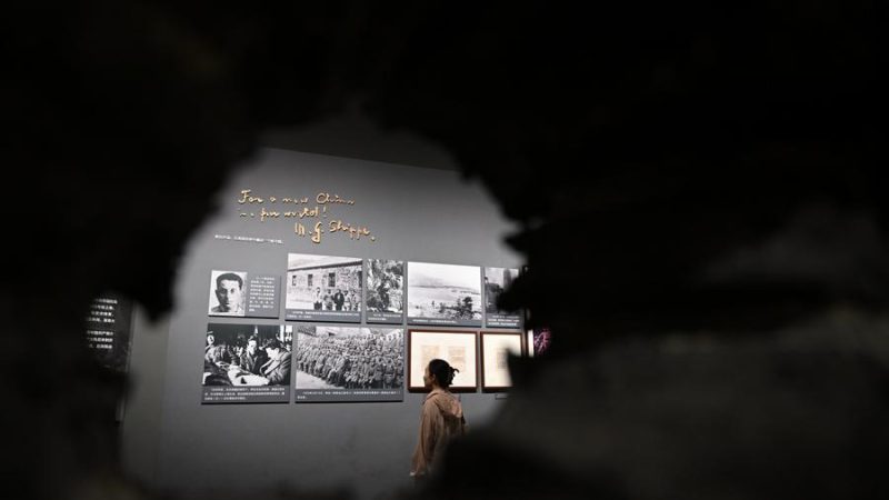 Recordar a história é passar sua tocha adiante