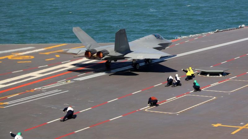 Porta-aviões Fujian obtém capacidades de lançamento por catapulta eletromagnética e de recuperação de aeronaves