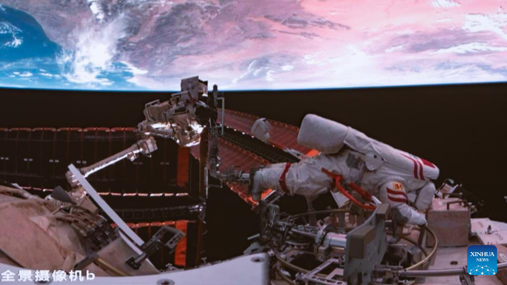 Taikonautas da Shenzhou-20 concluem quarta série de atividades extraveiculares