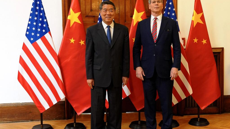 China e EUA iniciam conversações econômicas e comerciais em Madri