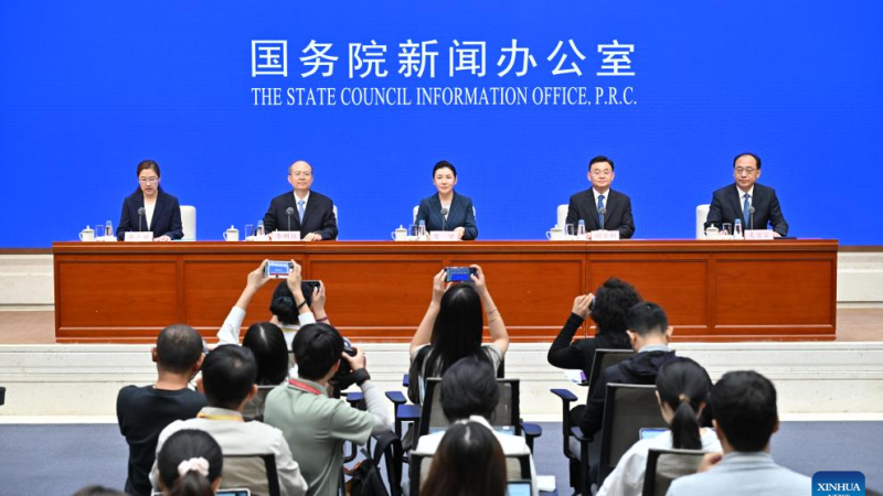 China avança serviços legais públicos e fornece mais de 170 milhões de consultas em cinco anos