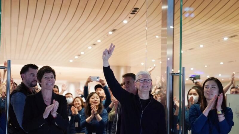 Apple promete aumentar ainda mais investimento na China