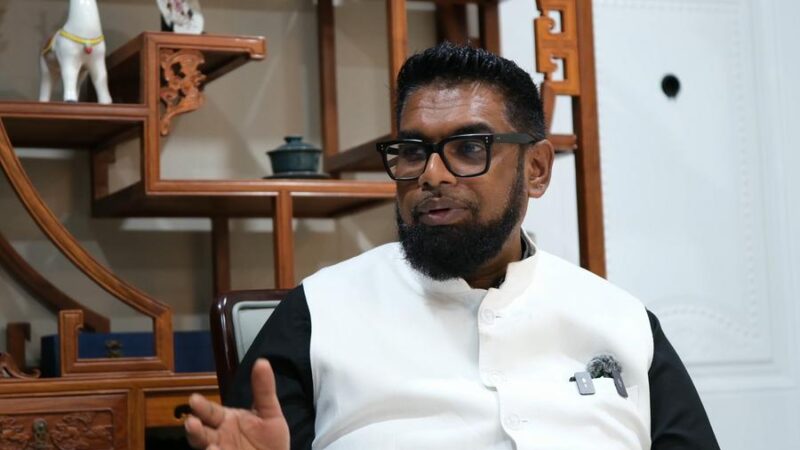 Entrevista: Presidente da Guiana considera a China uma parceira importante no desenvolvimento nacional