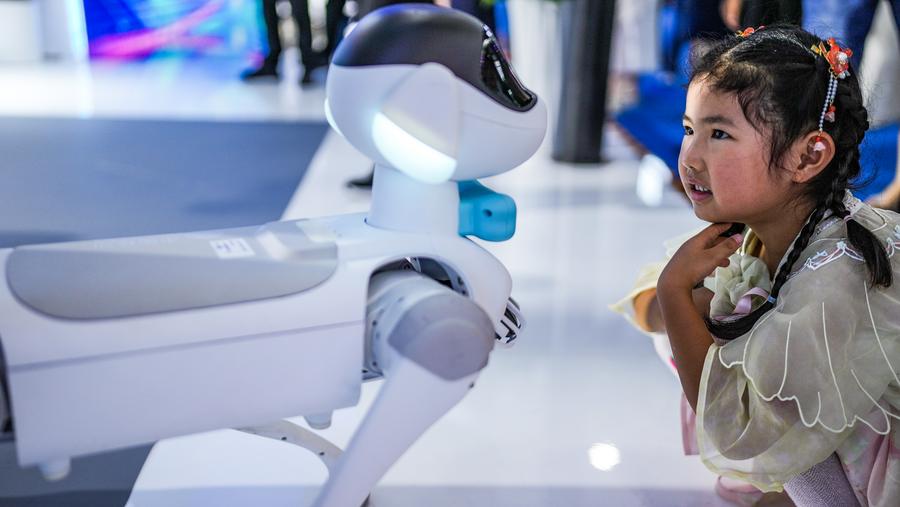 Inovação e desenvolvimento verde impulsionam crescimento da China nos últimos cinco anos