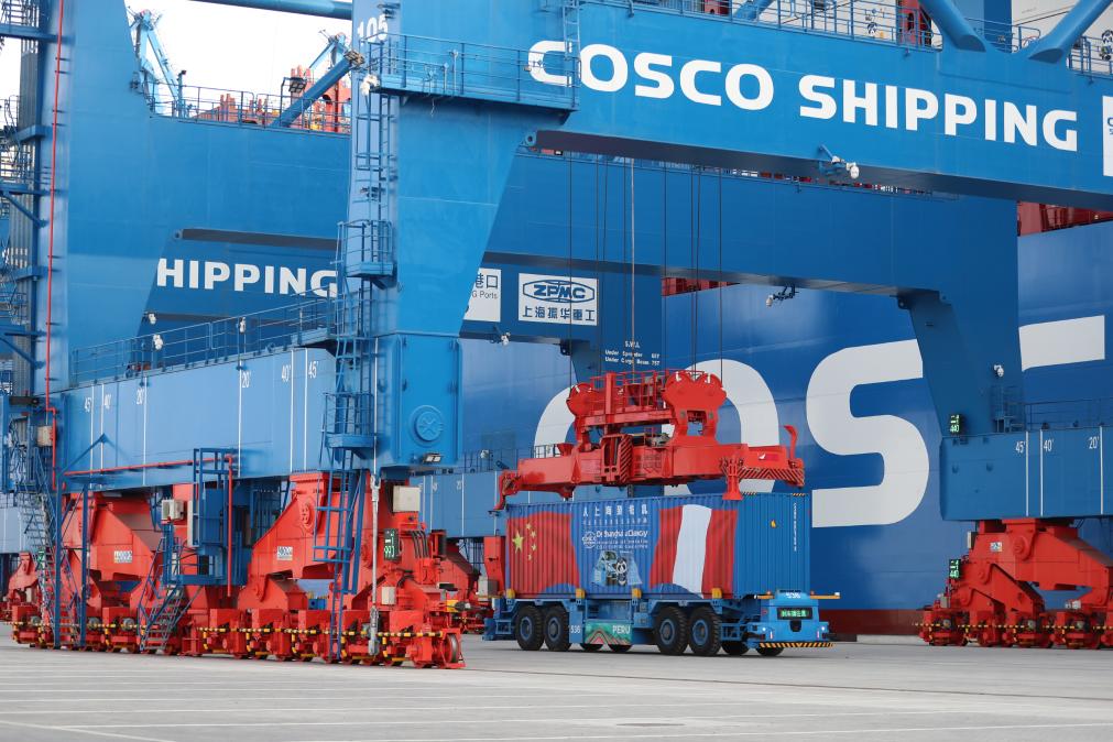 Nova ligação marítima faz comércio de Shanghai com o Peru crescer mais de 50%