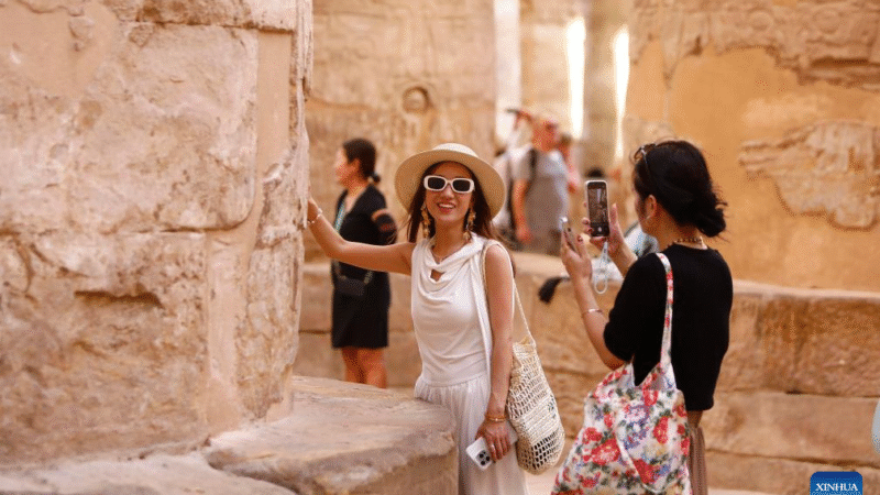 Turistas chineses ajudam a impulsionar retomada do turismo de inverno em Luxor, Egito