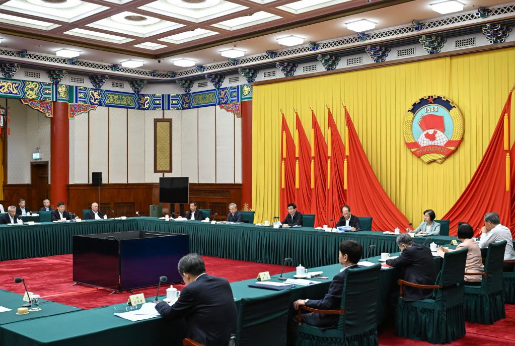 Conselheiros políticos são pedidos para contribuir com desenvolvimento socioeconômico nos próximos 5 anos